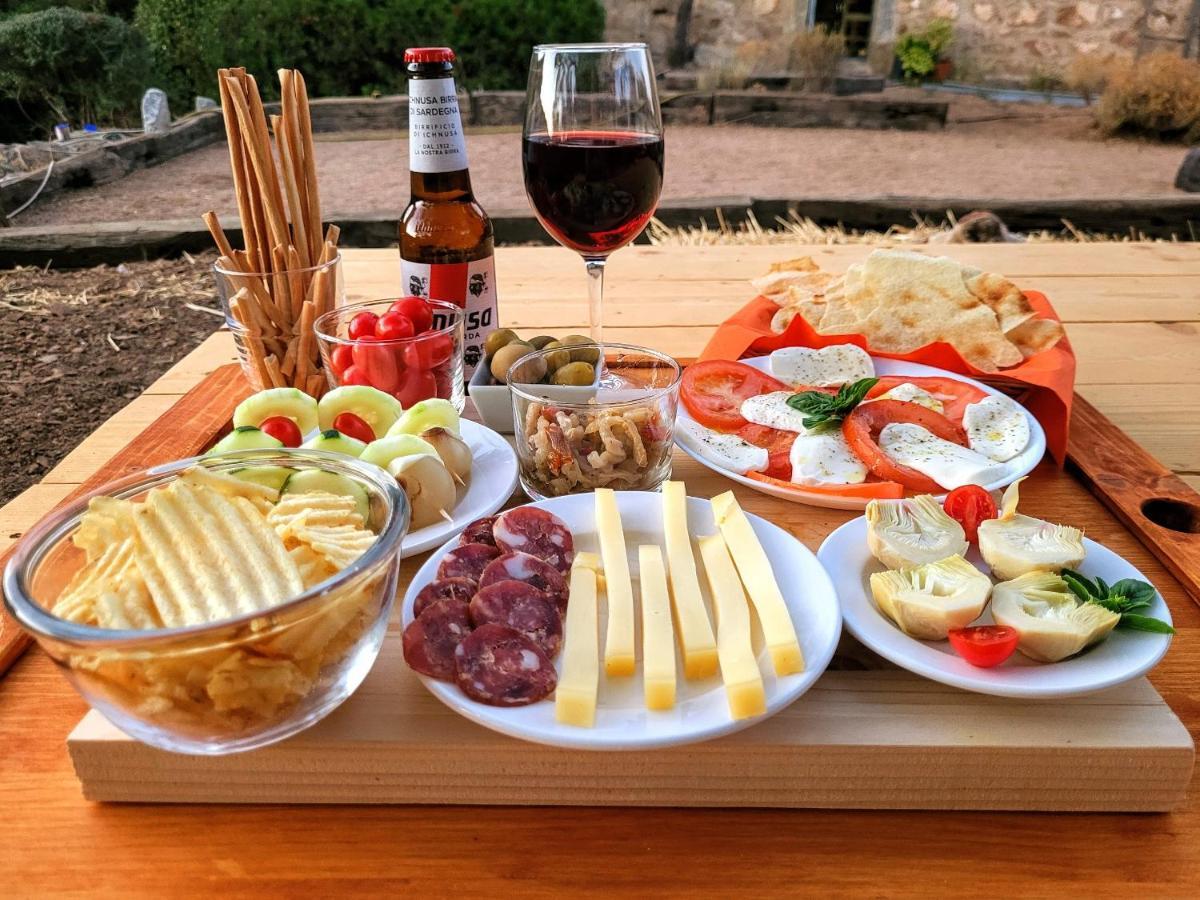 Stazzu La Capretta Farm Camping & Guest Rooms Olbia Eksteriør billede