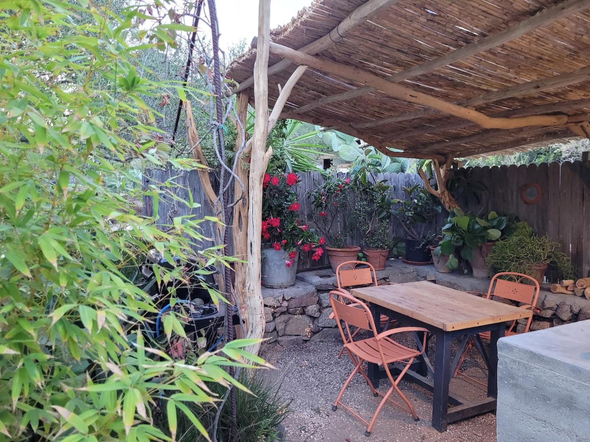 Stazzu La Capretta Farm Camping & Guest Rooms Olbia Eksteriør billede